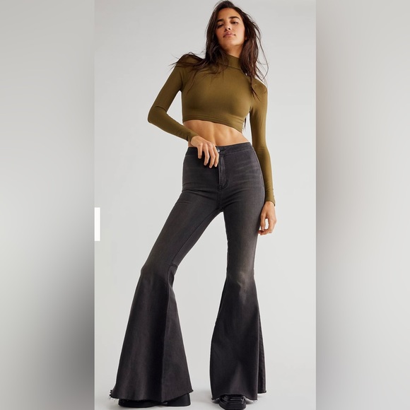 We The Free Denim - We the Free Black Float On Flare Jeans